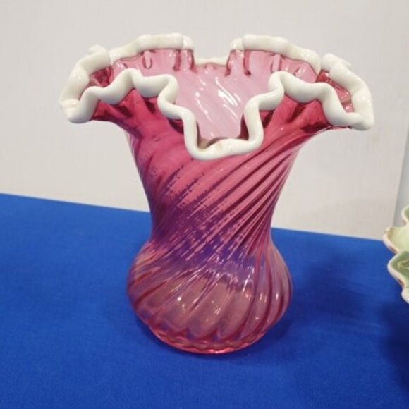 Fenton Other - Vintage Fenton Cranberry swirl vase with white crested rim
